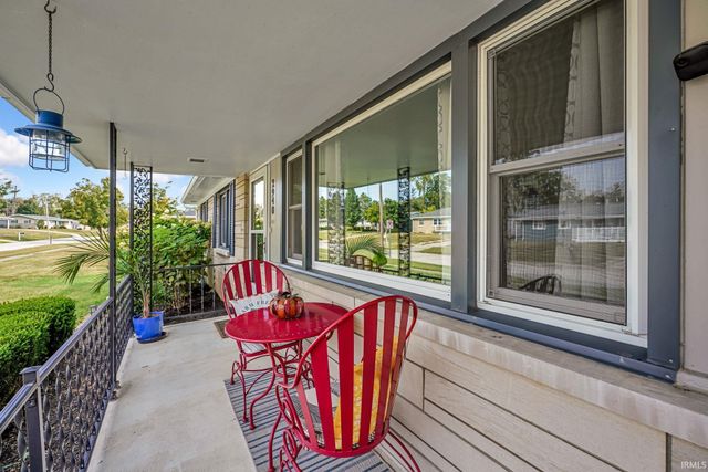 2940 Broadview Drive, Bedford, IN 47421