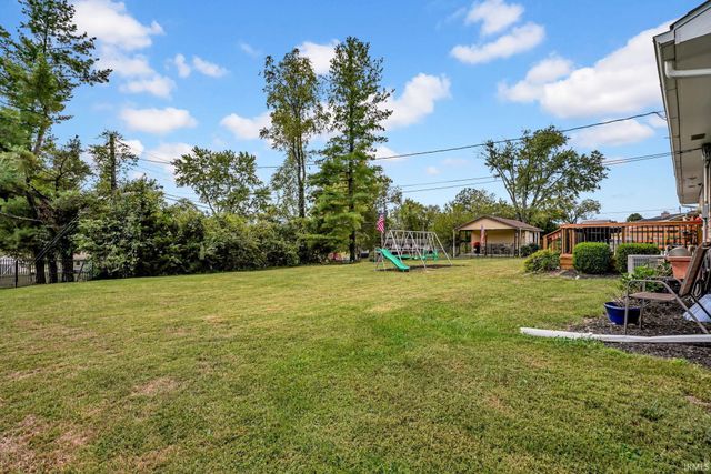 2940 Broadview Drive, Bedford, IN 47421