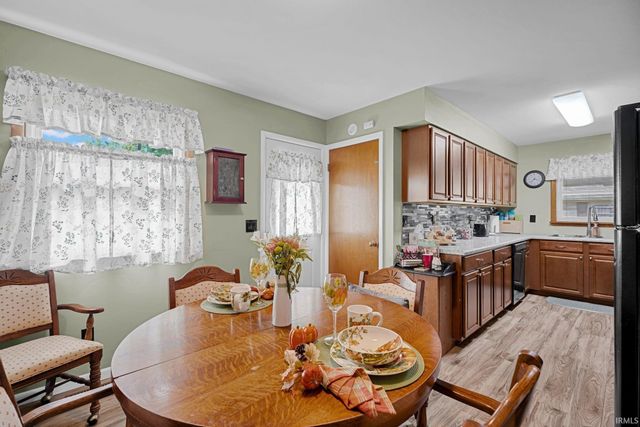 2940 Broadview Drive, Bedford, IN 47421