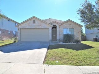 2882 Oakdell Trl, New Braunfels, TX 78130