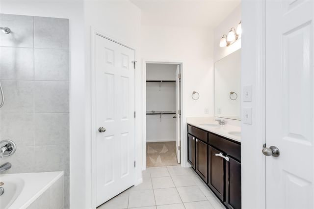 3240 E Whitestone BLVD 34, Cedar Park, TX 78613