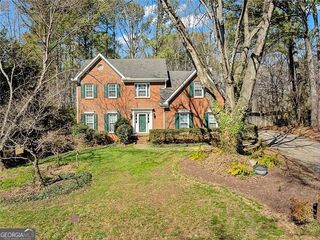 511 Shore Drive NW, Suwanee, GA 30024