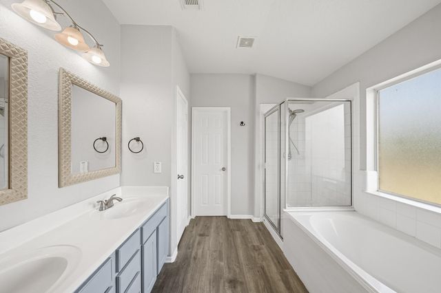 7408 Newport Lane, Pearland, TX 77584