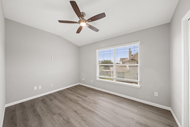 7408 Newport Lane, Pearland, TX 77584