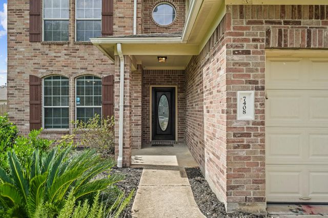 7408 Newport Lane, Pearland, TX 77584
