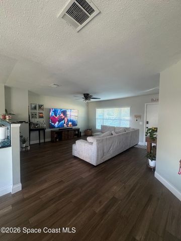 1346 Port Malabar Boulevard NE, Palm Bay, FL 32905