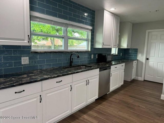 1346 Port Malabar Boulevard NE, Palm Bay, FL 32905