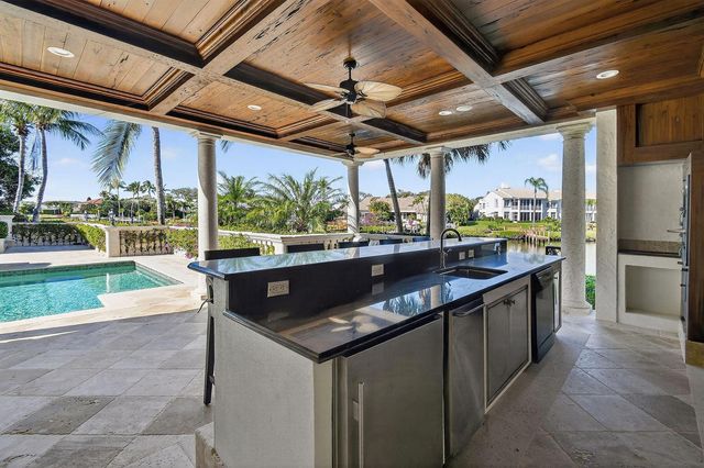 107 Schooner Lane, Jupiter, FL 33477
