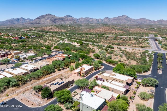 123 Geary Road, Tubac, AZ 85646