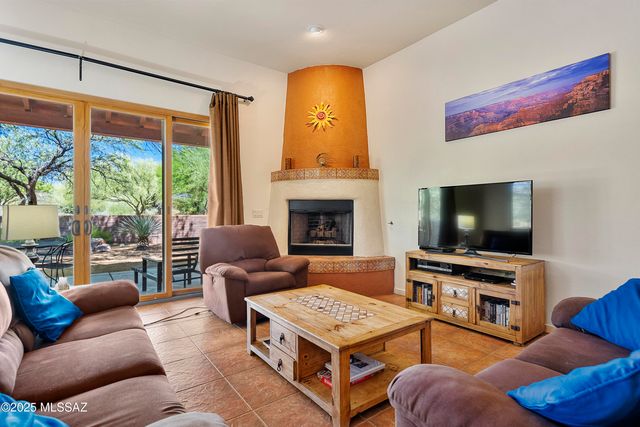 123 Geary Road, Tubac, AZ 85646