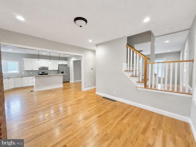 202 S 2ND ST, Lewisburg, PA 17837
