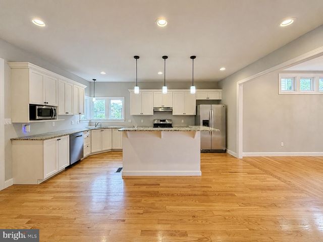 202 S 2ND ST, Lewisburg, PA 17837