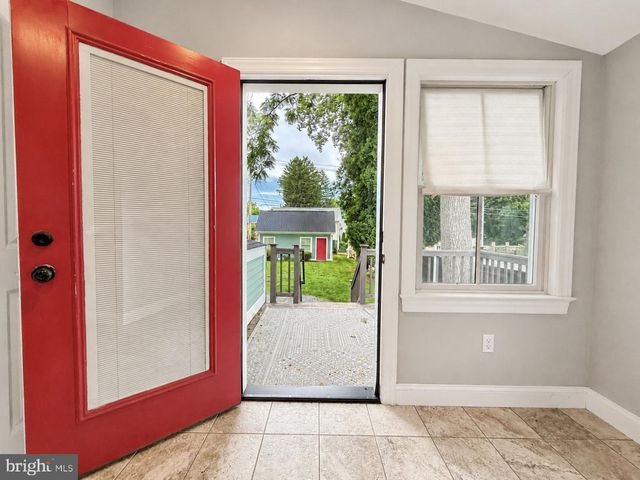 202 S 2ND ST, Lewisburg, PA 17837