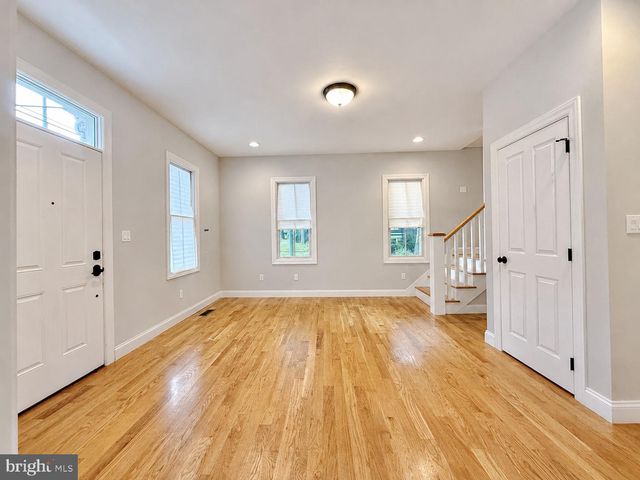 202 S 2ND ST, Lewisburg, PA 17837