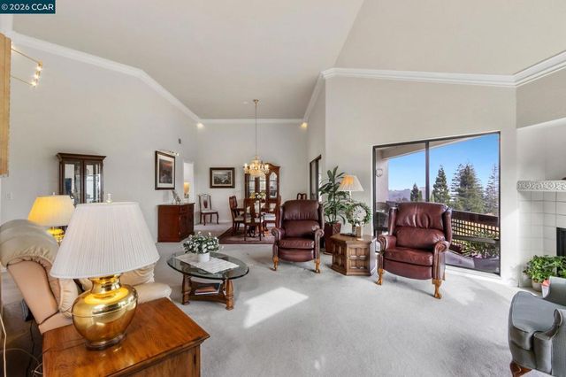 3258 Ptarmigan Dr 3B, Walnut Creek, CA 94595