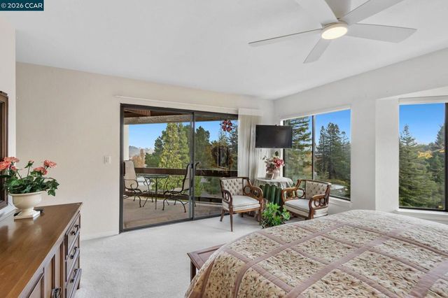 3258 Ptarmigan Dr 3B, Walnut Creek, CA 94595