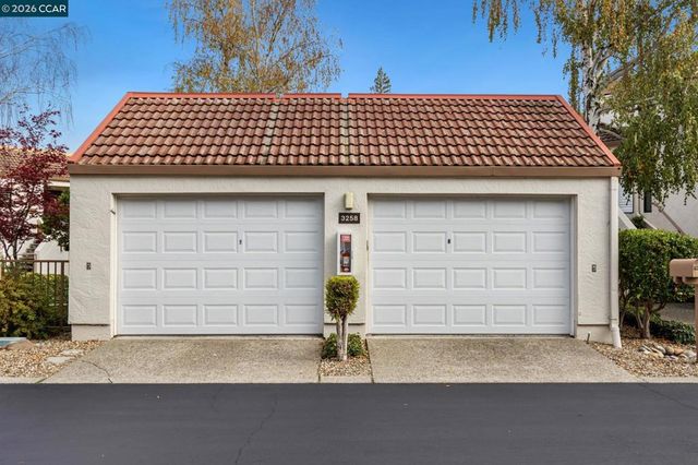 3258 Ptarmigan Dr 3B, Walnut Creek, CA 94595