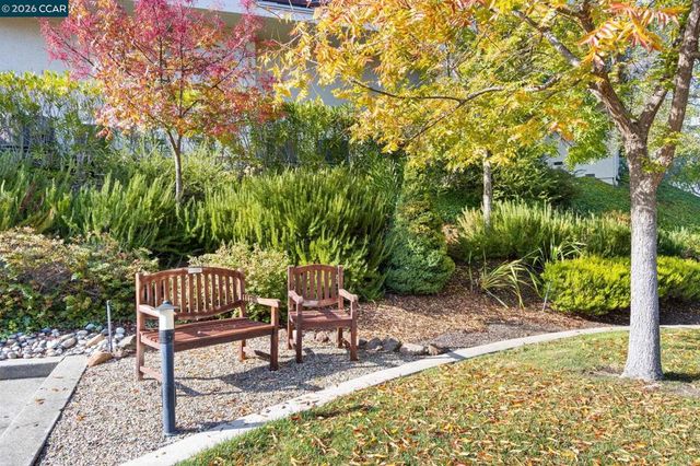 3258 Ptarmigan Dr 3B, Walnut Creek, CA 94595