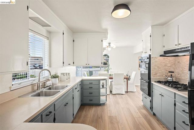 1218 Yuba Ave, San Pablo, CA 94806