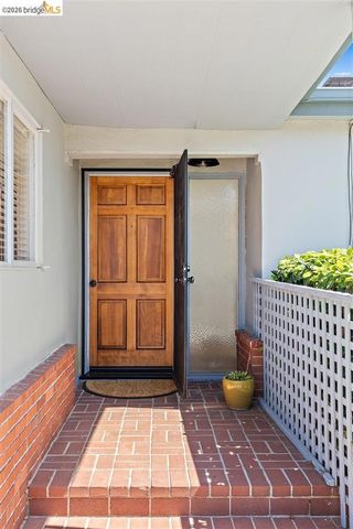 1218 Yuba Ave, San Pablo, CA 94806