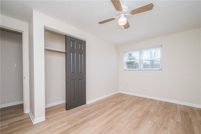 101 Meadow St, Peters Twp, PA 15317