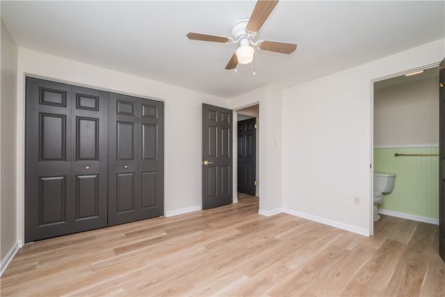 101 Meadow St, Peters Twp, PA 15317