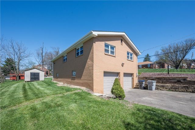 101 Meadow St, Peters Twp, PA 15317