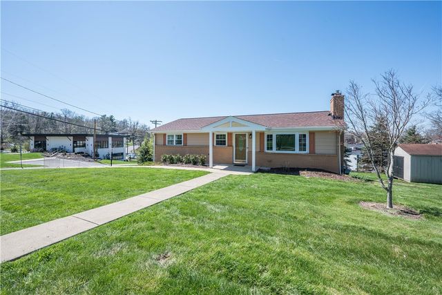 101 Meadow St, Peters Twp, PA 15317