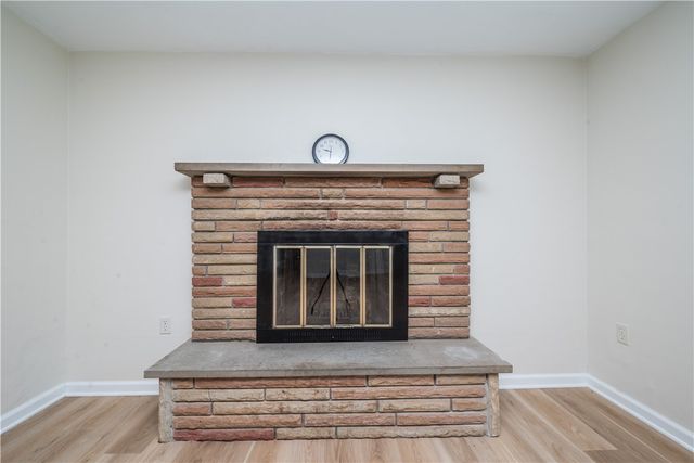 101 Meadow St, Peters Twp, PA 15317
