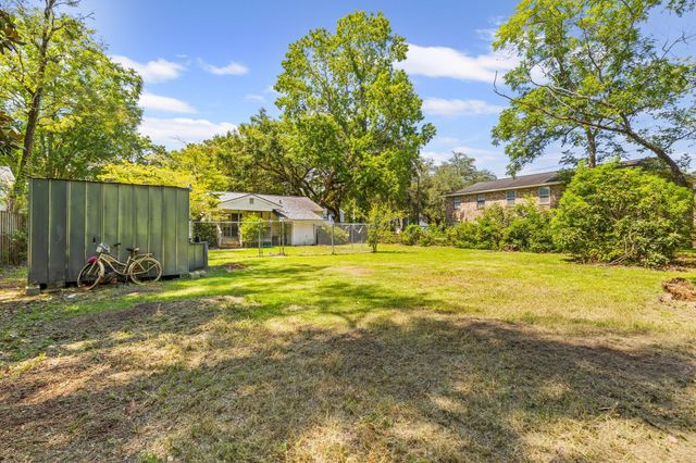 5626 Dobson Street, North Charleston, SC 29406
