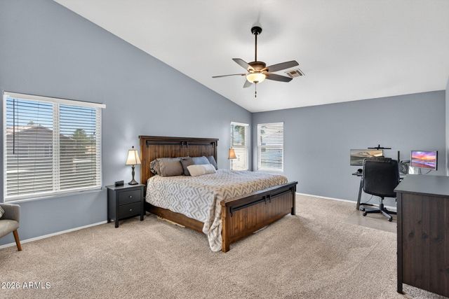 4719 E ROCKLEDGE Road, Phoenix, AZ 85044