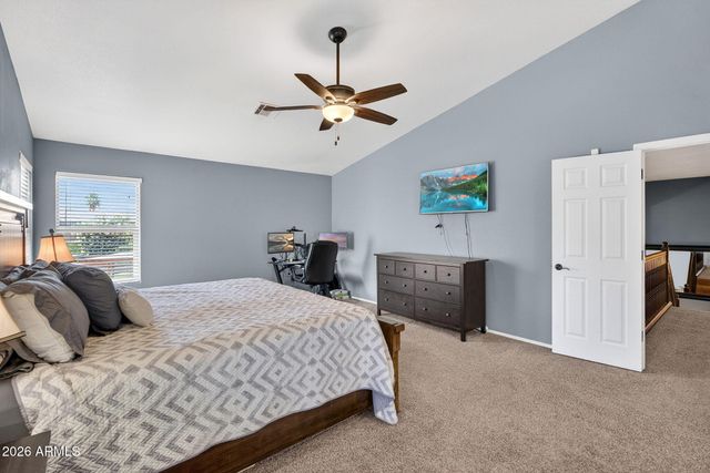 4719 E ROCKLEDGE Road, Phoenix, AZ 85044