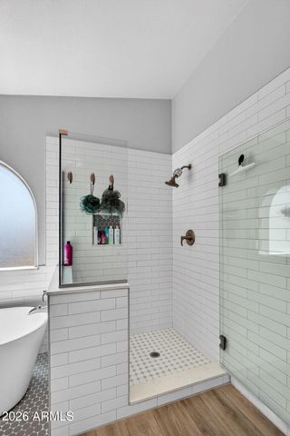 4719 E ROCKLEDGE Road, Phoenix, AZ 85044