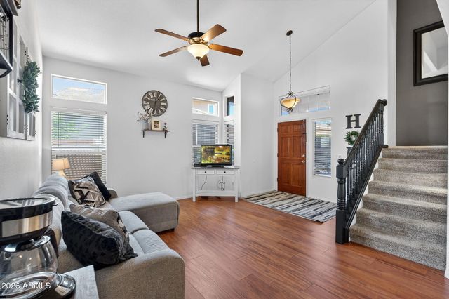 4719 E ROCKLEDGE Road, Phoenix, AZ 85044