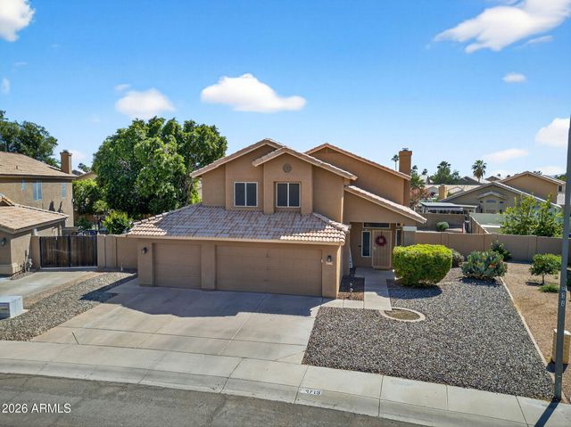 4719 E ROCKLEDGE Road, Phoenix, AZ 85044