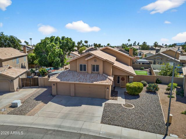 4719 E ROCKLEDGE Road, Phoenix, AZ 85044