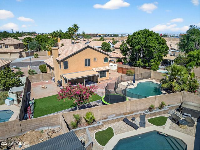 4719 E ROCKLEDGE Road, Phoenix, AZ 85044