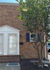 1268 Little Bay Ave #12 AVE, Norfolk, VA 23503