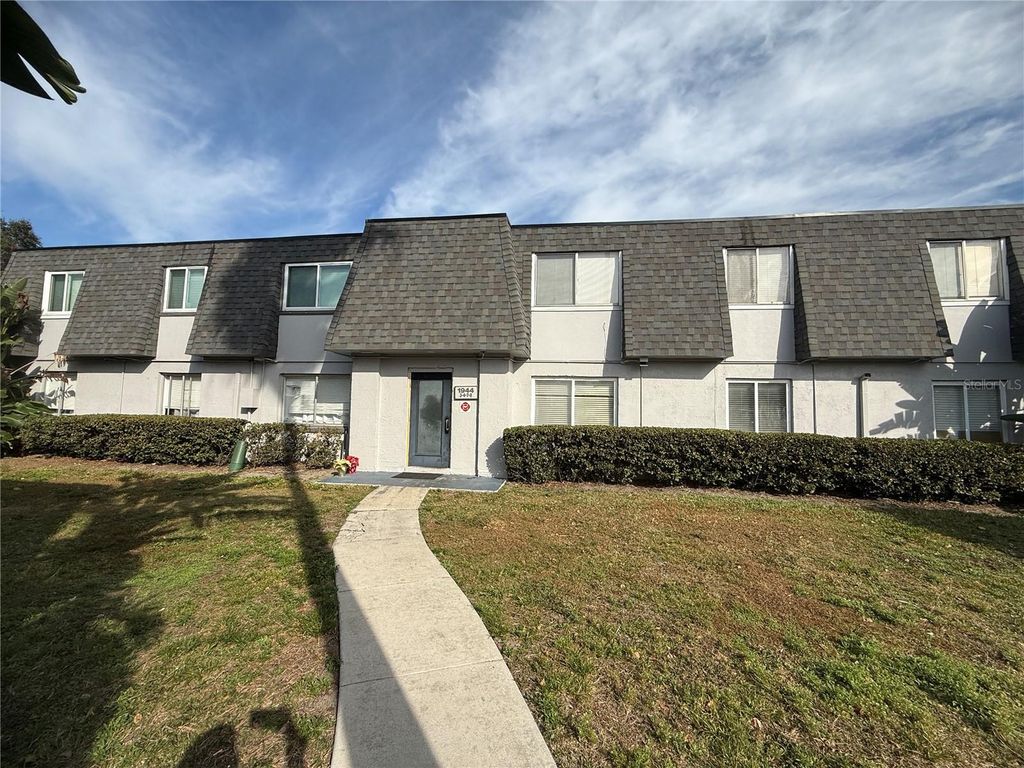 1944 CONWAY ROAD 3, Orlando, FL 32812