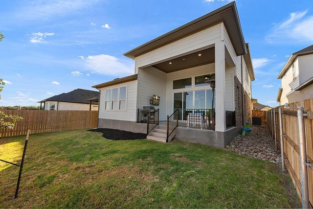 219 Craigends Yew LN, Dripping Springs, TX 78620