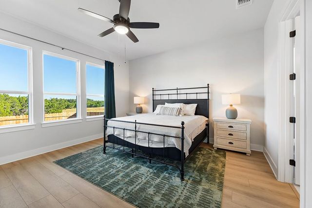 219 Craigends Yew LN, Dripping Springs, TX 78620