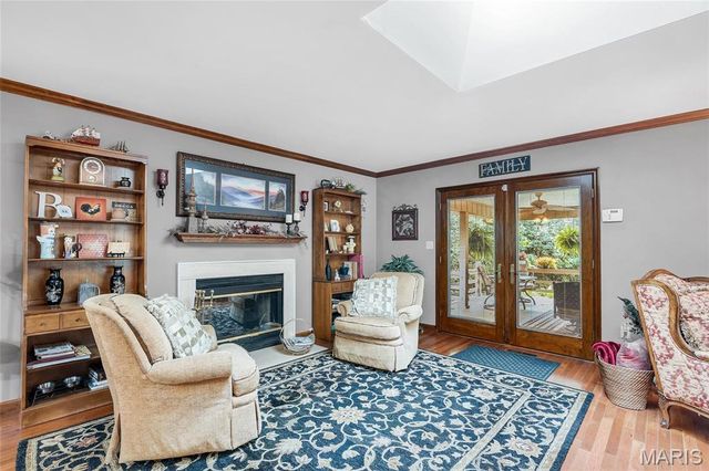 4686 Britcastle Drive, St Louis, MO 63128
