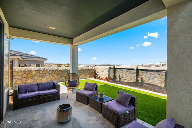 825 ACTON Street, Horizon City, TX 79928
