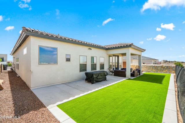 825 ACTON Street, Horizon City, TX 79928