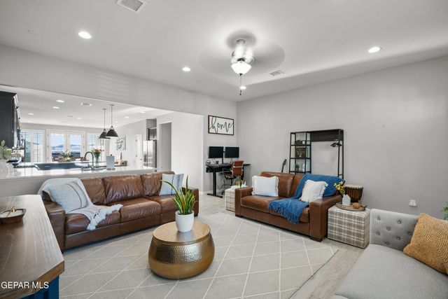 825 ACTON Street, Horizon City, TX 79928