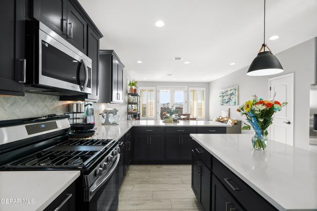 825 ACTON Street, Horizon City, TX 79928