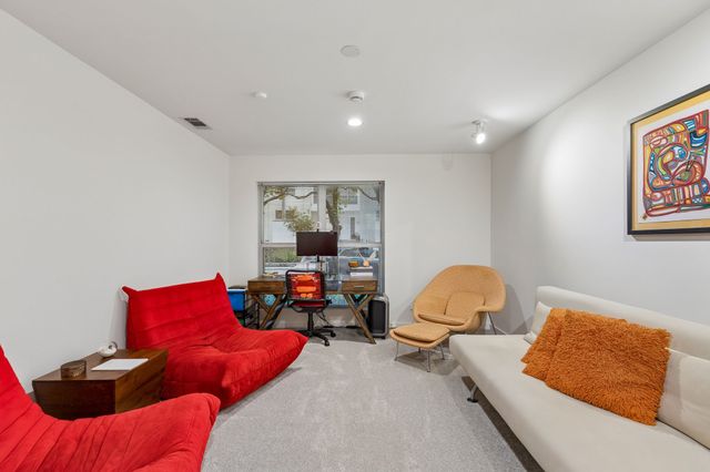 4139 Travis Street, Dallas, TX 75204