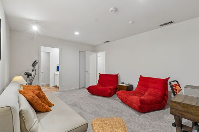4139 Travis Street, Dallas, TX 75204