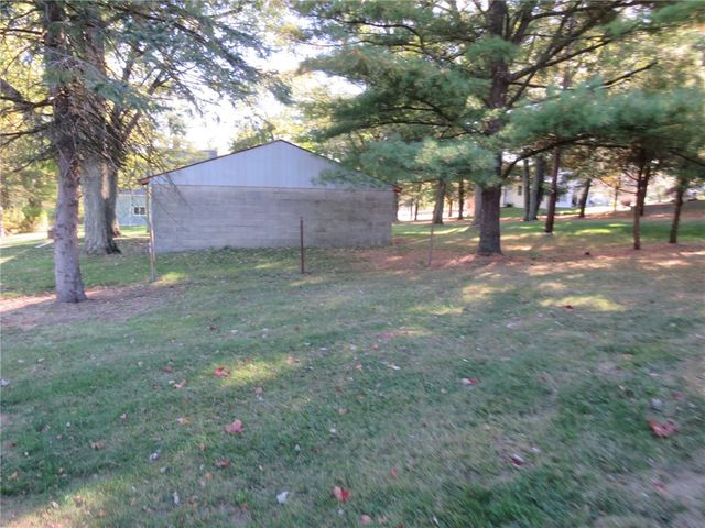 916 Gill Hall Rd, Jefferson Hills, PA 15025