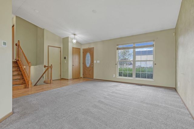 9001 Coral Canyon Circle, Reynoldsburg, OH 43068
